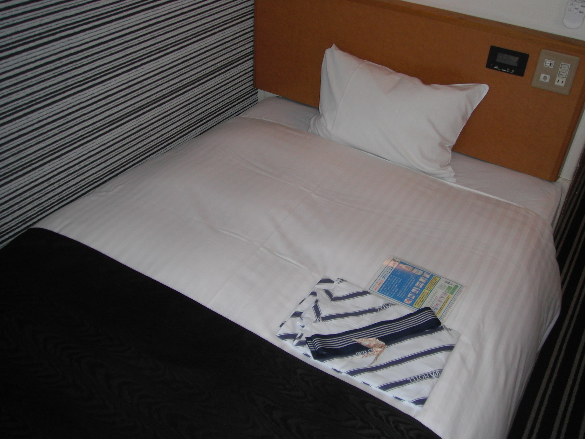 Apa Hotel Tokushima Ekimae Ngoại thất bức ảnh